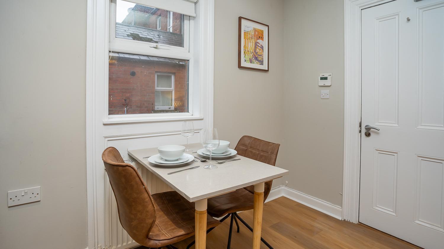 Queens Large 2 Bdr & 1 Bdr Apartments By Belfast City Breaks Extérieur photo